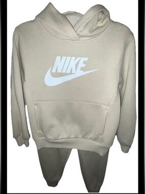 Nike Kids Cream Hoodie Set (Size 7)